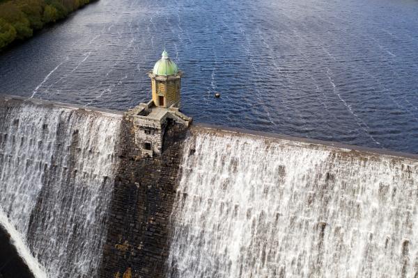 Pen y Garreg dam